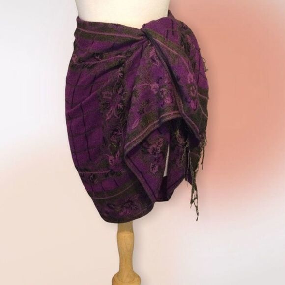 Purple Floral Fringed Pashmina Scarf Wrap - Picture 5 of 8